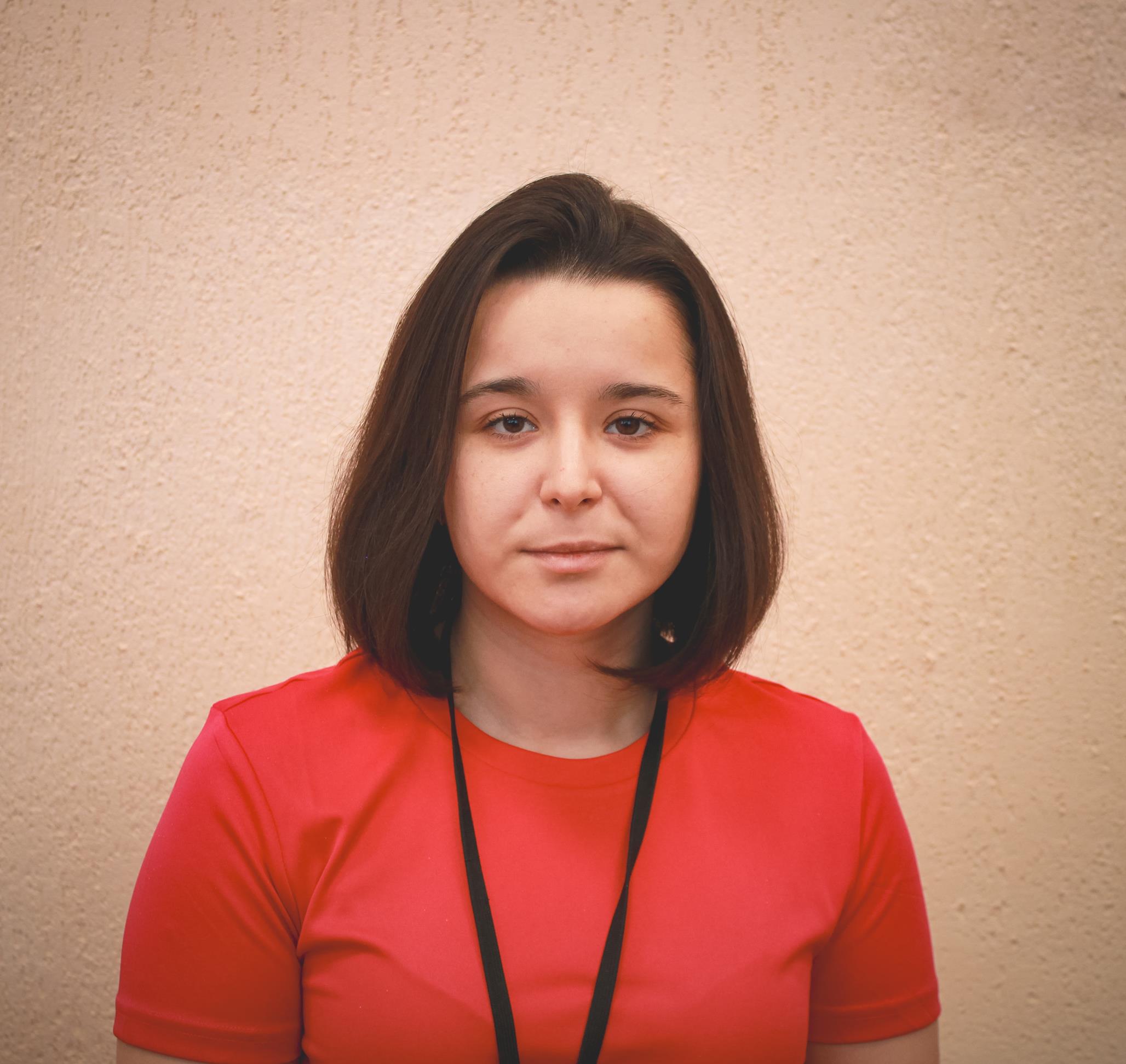 Апухтина Наталия Ивановна.